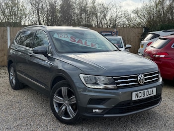 Used Volkswagen Tiguan Allspace 2019 for sale - 77657601: Photo