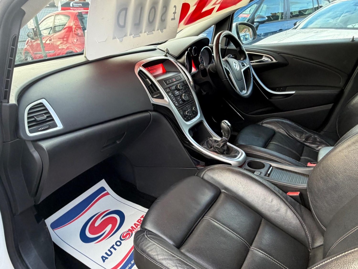 Used Vauxhall Astra 2012 for sale - 77396294: Photo 10