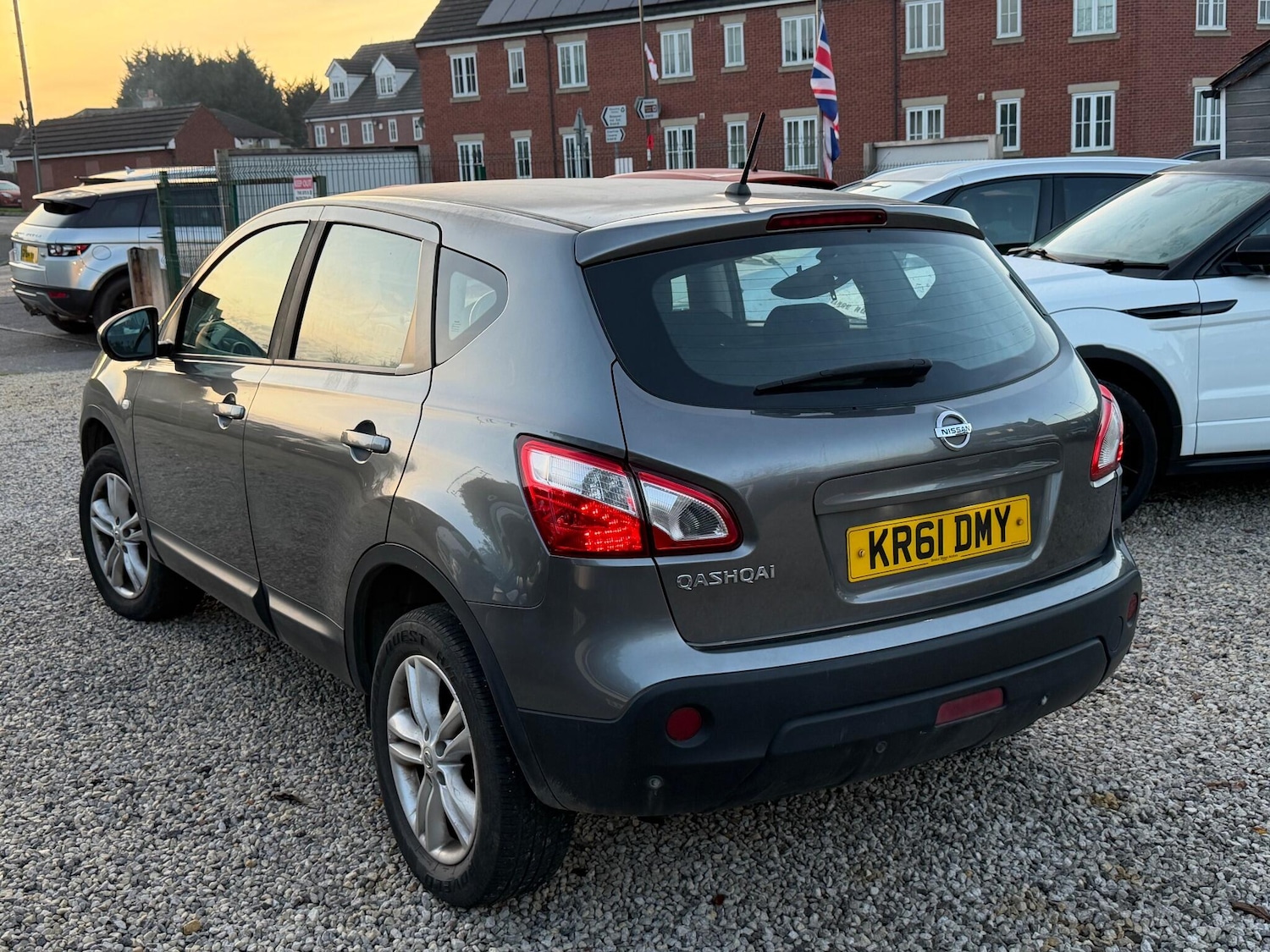 Used Nissan Qashqai 2012 for sale - 76666536: Photo 2