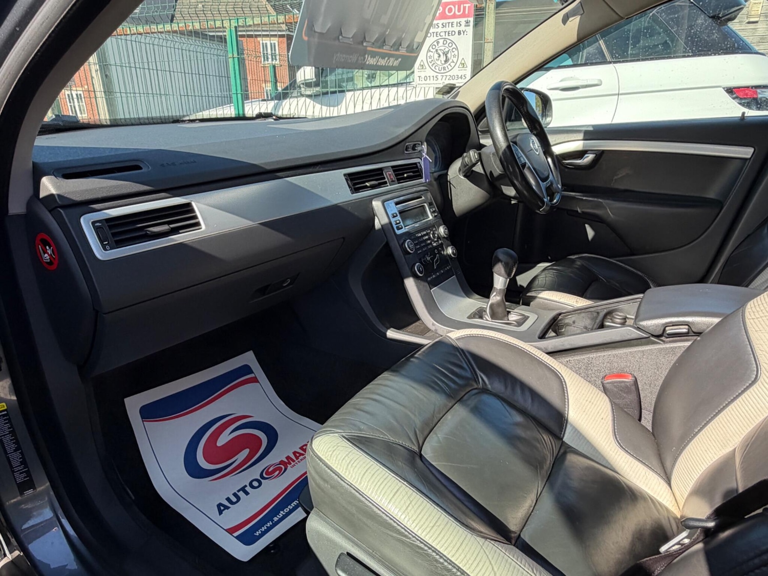 Used Volvo V70 2009 for sale - 77940027: Photo 12