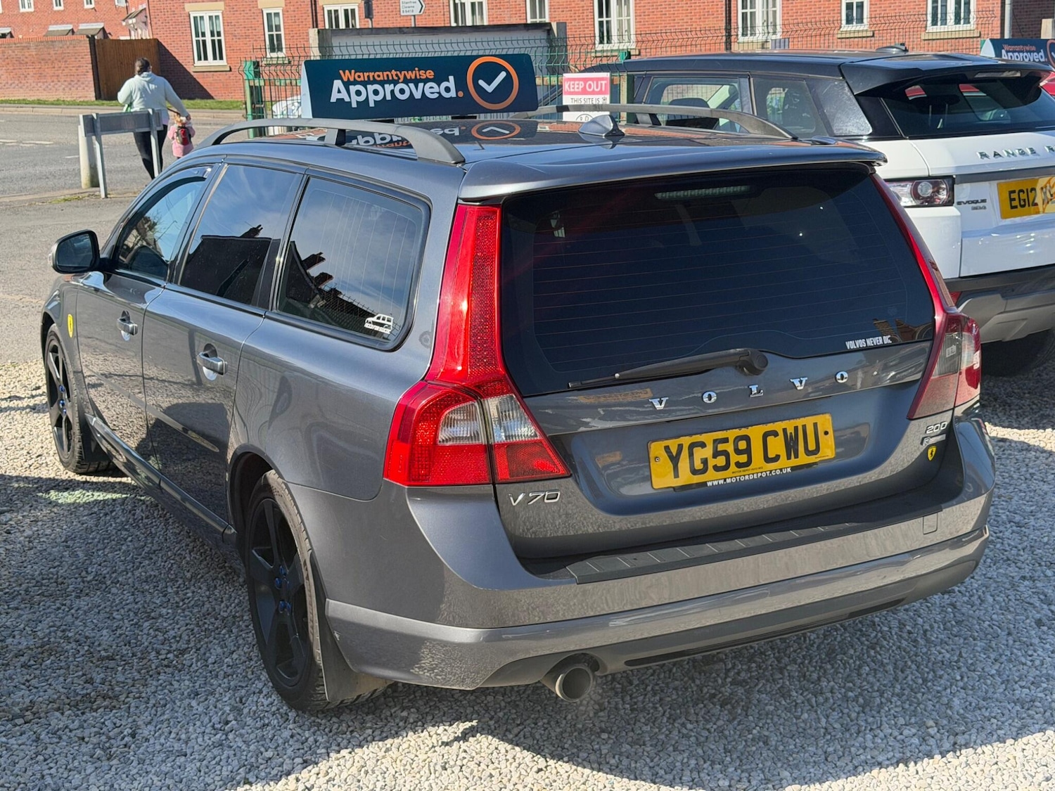 Used Volvo V70 2009 for sale - 77940027: Photo 5