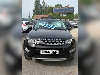 Used Land Rover Discovery Sport 2016 for sale - 78752580: Photo