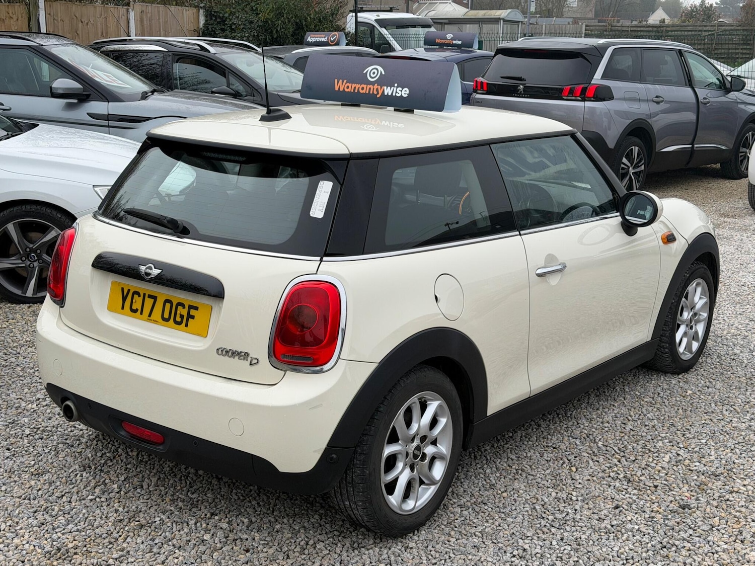 Used MINI Hatch 2017 for sale - 77978073: Photo 6