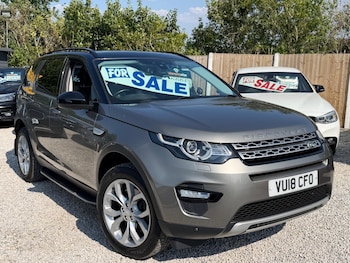 Used Land Rover Discovery Sport 2018 for sale - 79181738: Photo