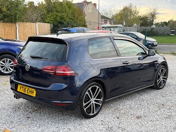 Used Volkswagen Golf 2016 for sale - 76441393: Photo