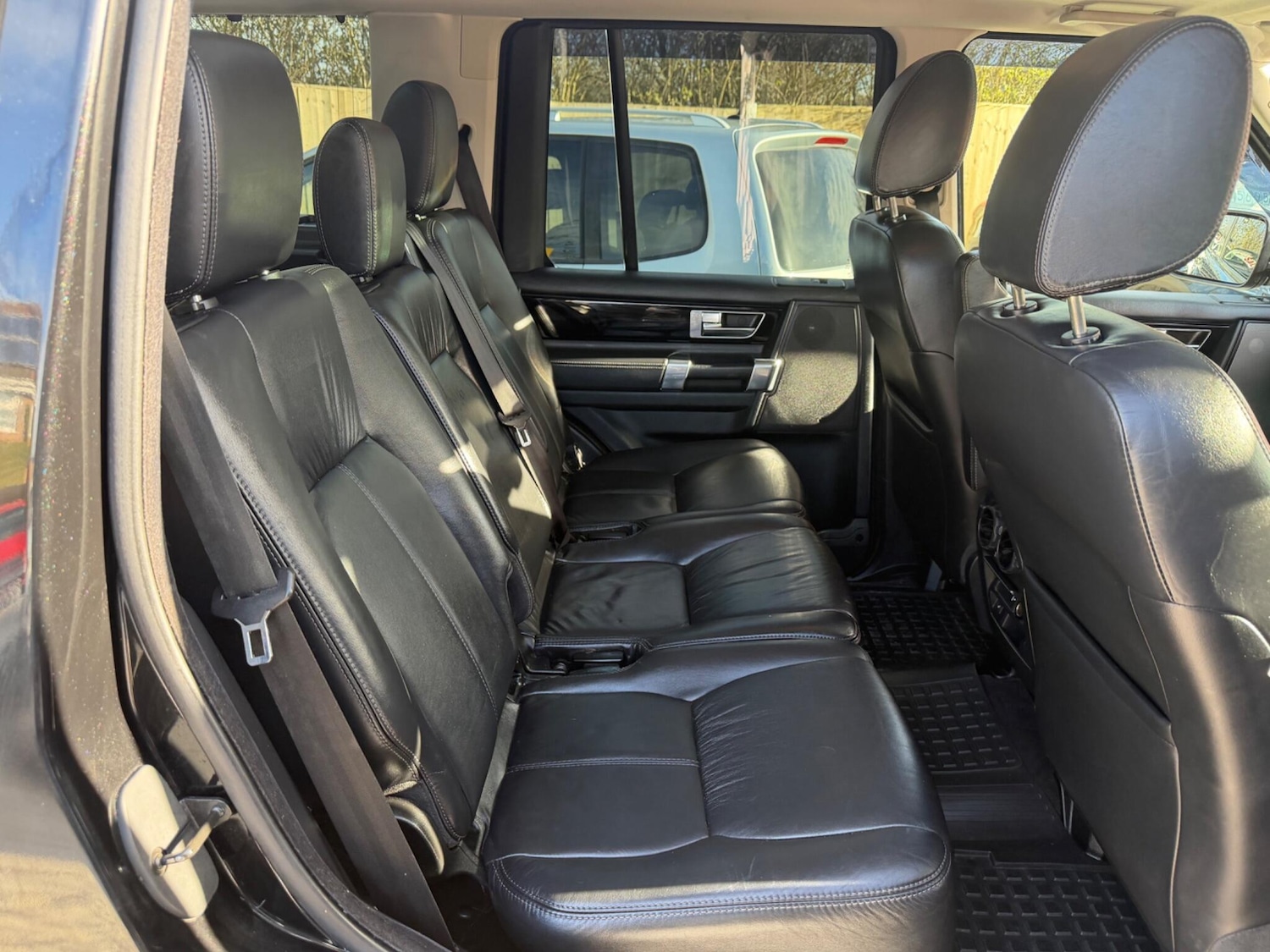 Used Land Rover Discovery 4 2013 for sale - 78019077: Photo 11