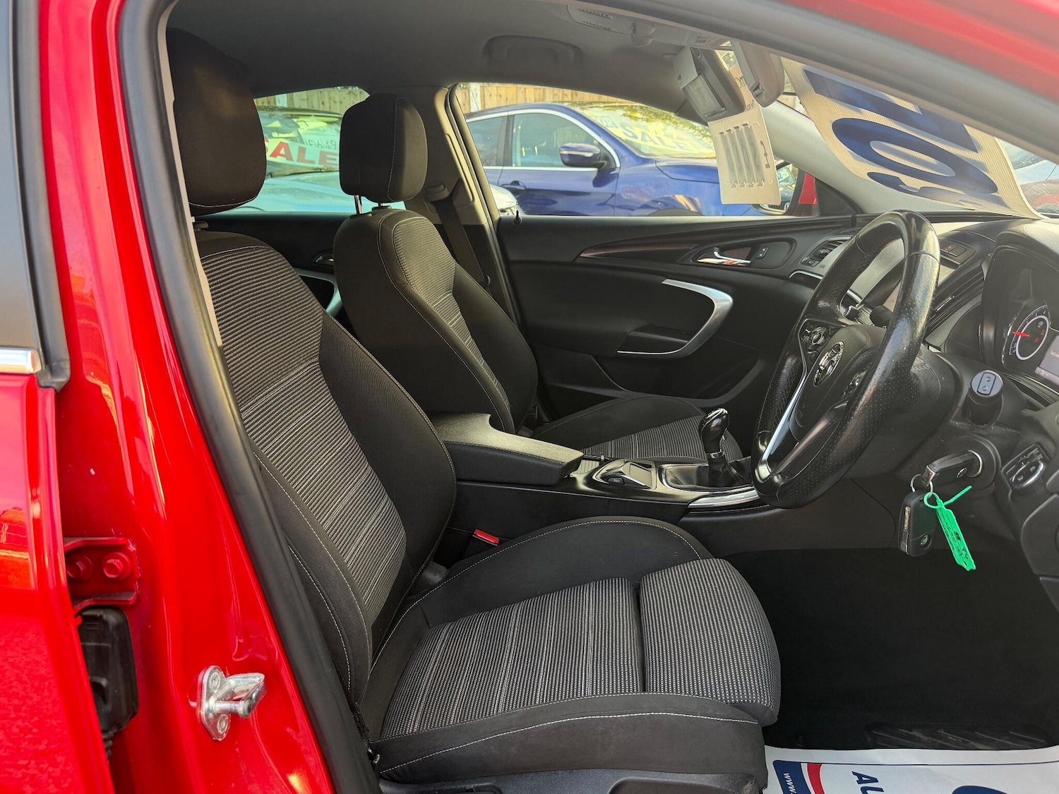 Used Vauxhall Insignia 2014 for sale - 76645631: Photo 10