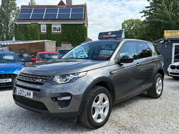 Used Land Rover Discovery Sport 2017 for sale - 78822073: Photo