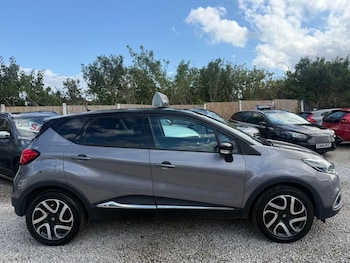 Used Renault Captur 2016 for sale - 79589521: Photo