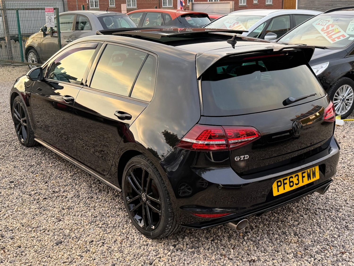 Used Volkswagen Golf 2014 for sale - 76499486: Photo 2