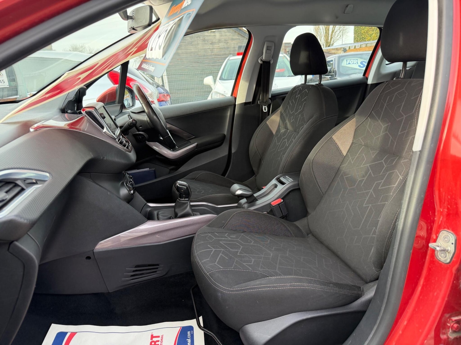 Used Peugeot 2008 2015 for sale - 77586550: Photo 13