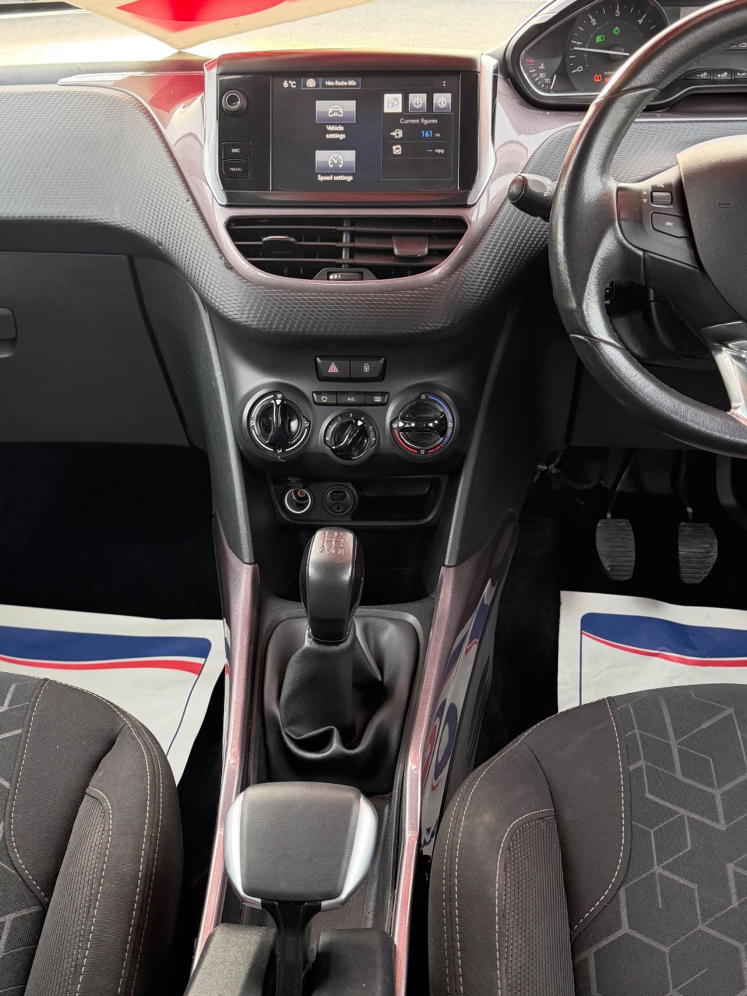 Used Peugeot 2008 2015 for sale - 77586550: Photo 14