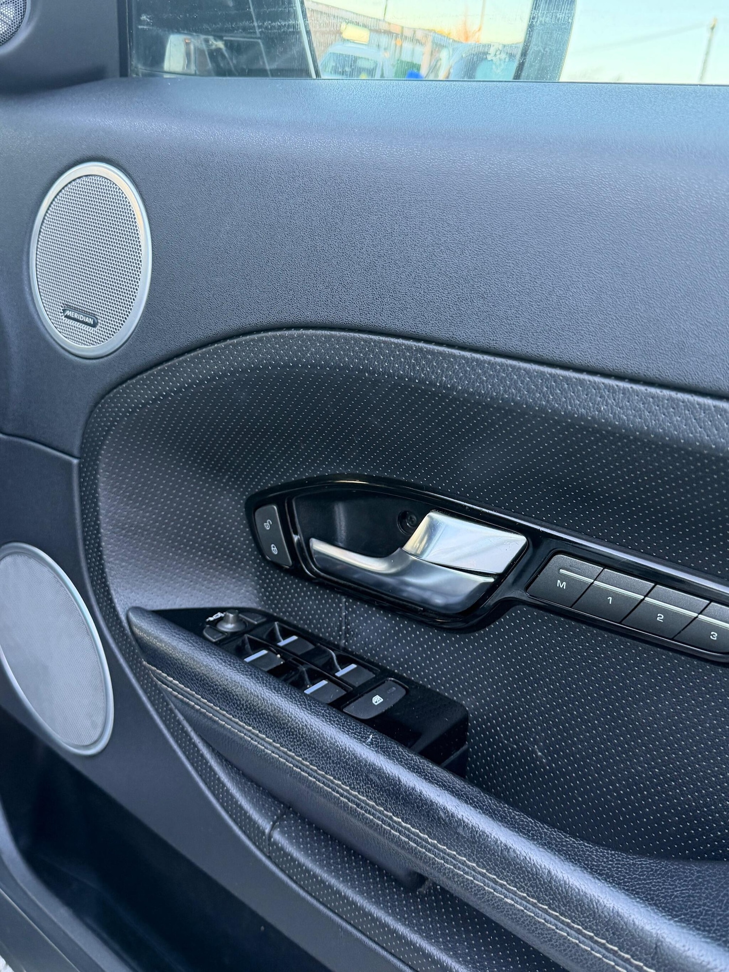 Used Land Rover Range Rover Evoque 2012 for sale - 77101635: Photo 15