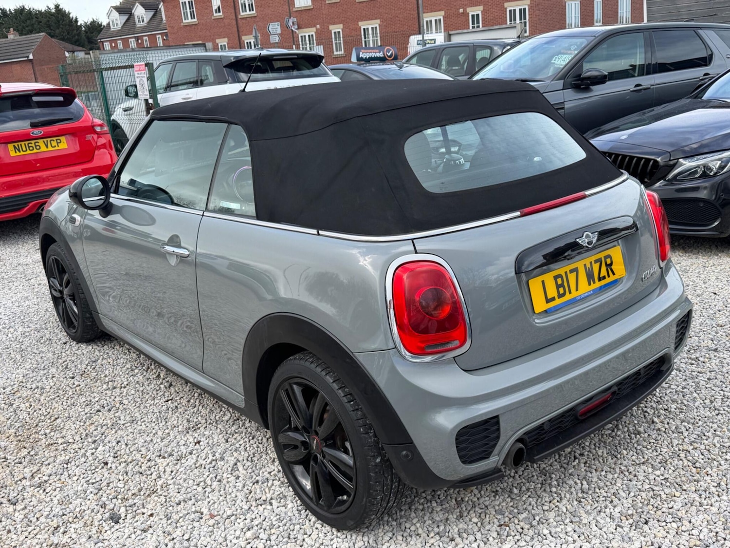 Used MINI Convertible 2017 for sale - 78019257: Photo 13