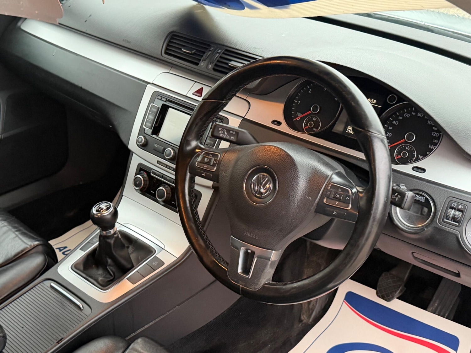 Used Volkswagen Passat 2010 for sale - 77255349: Photo 8