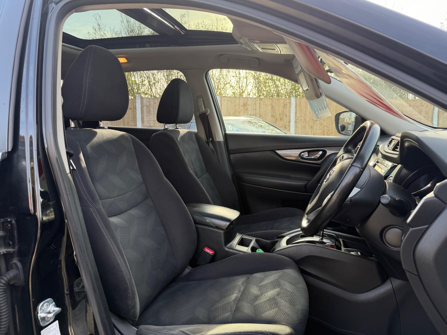 Used Nissan X-Trail for sale - 77658053: Photo 17