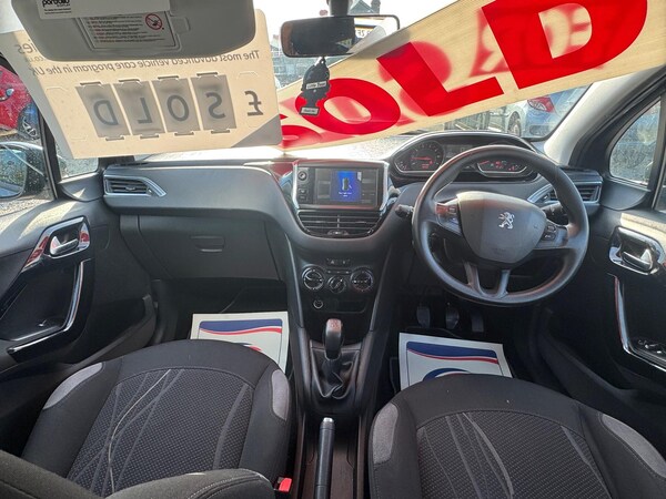 Used Peugeot 208 2013 for sale - 76270624: Photo 7