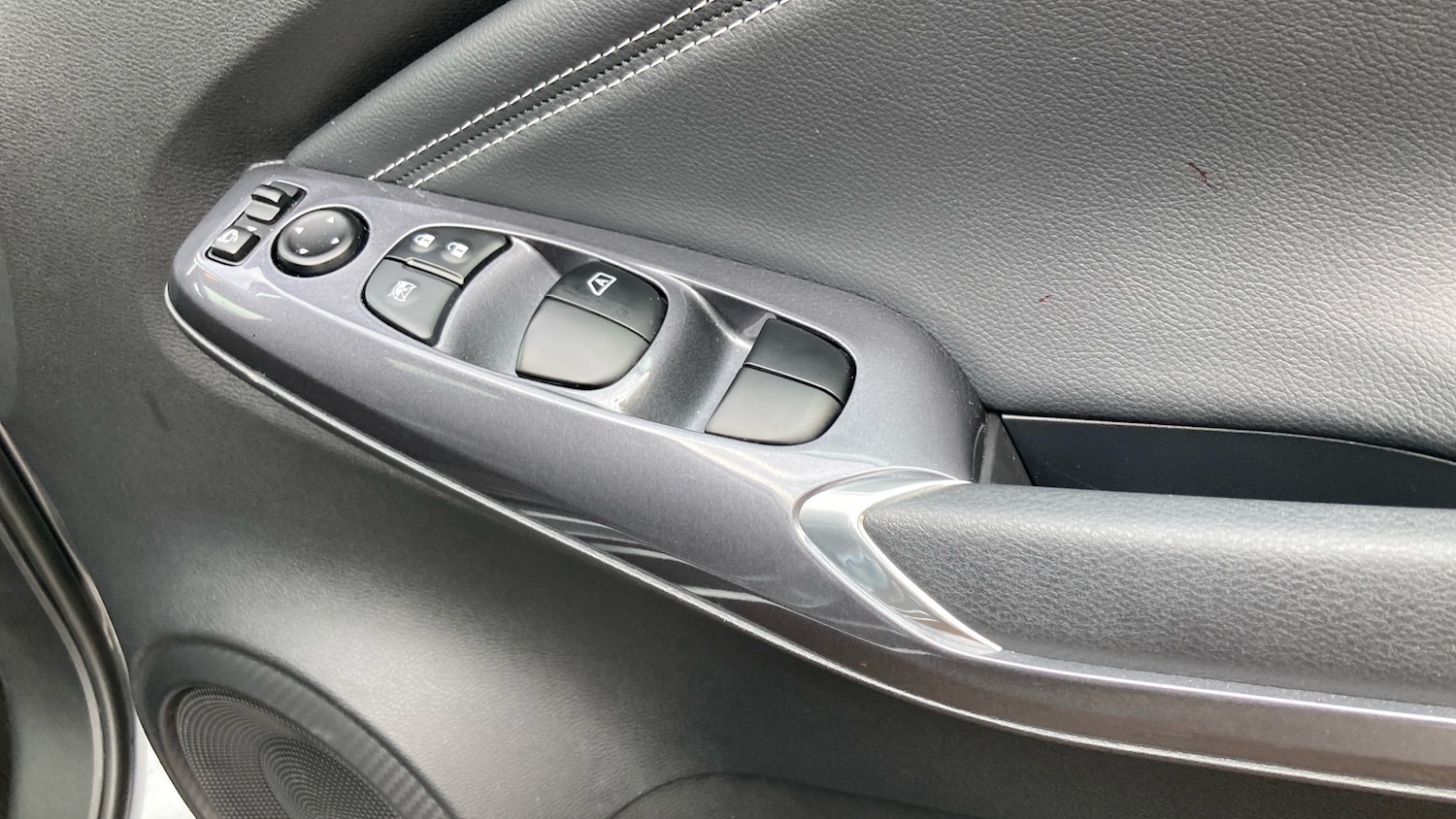 Used Nissan Juke 2022 for sale - 76470896: Photo 40