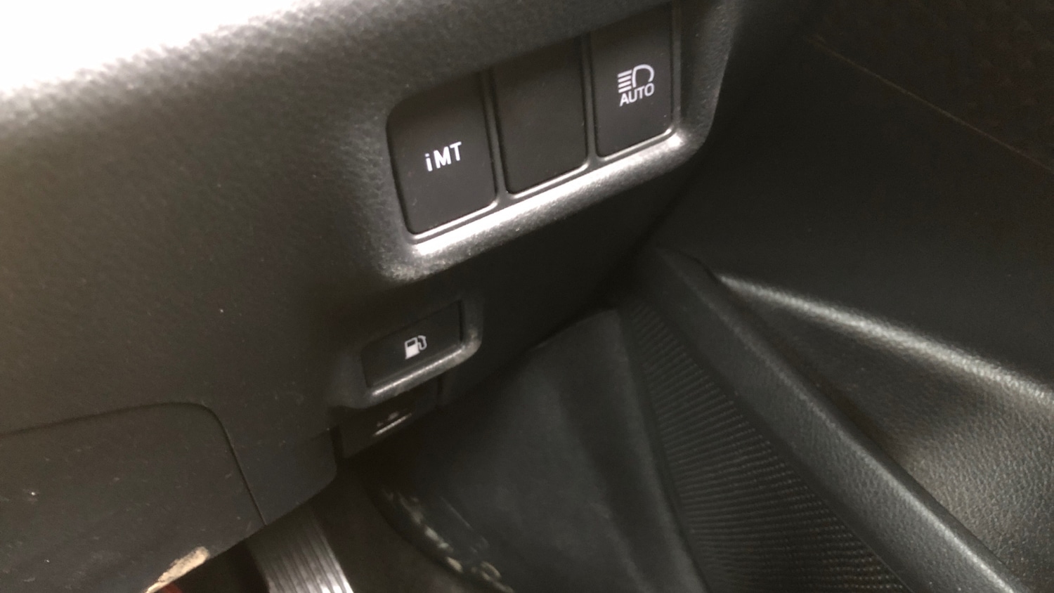 Used Toyota C-HR 2019 for sale - 78106161: Photo 28