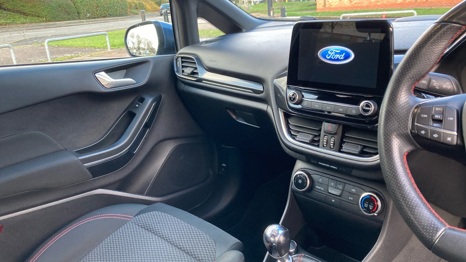 Used Ford Fiesta 2019 for sale - 76577028: Photo 14