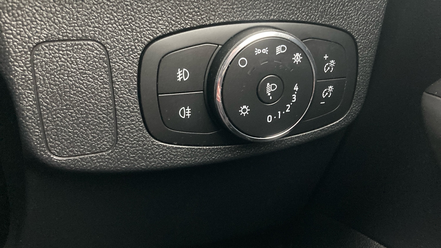 Used Ford Focus 2023 for sale - 77517448: Photo 31