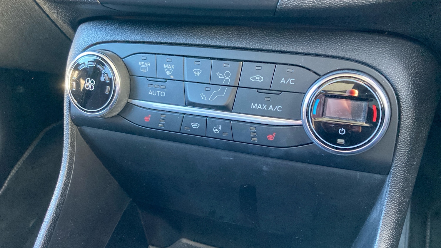 Used Ford Fiesta 2019 for sale - 76611123: Photo 26