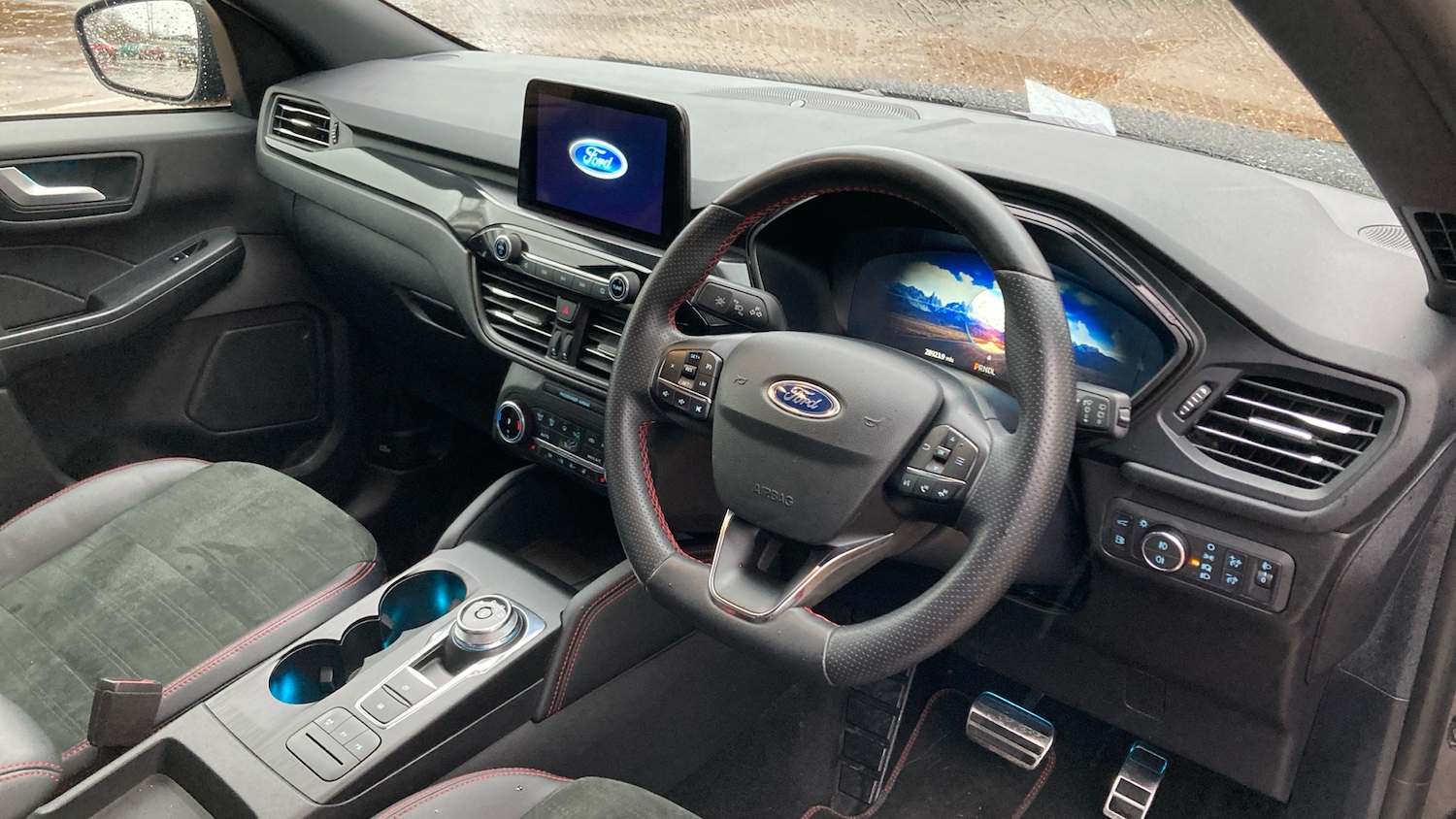 Used Ford Kuga 2023 for sale - 76817443: Photo 11