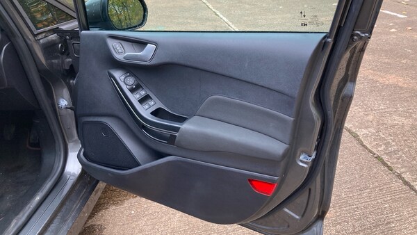 Used Ford Fiesta 2022 for sale - 76275912: Photo 41