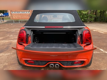 Used MINI Convertible 2018 for sale - 75773003: Photo