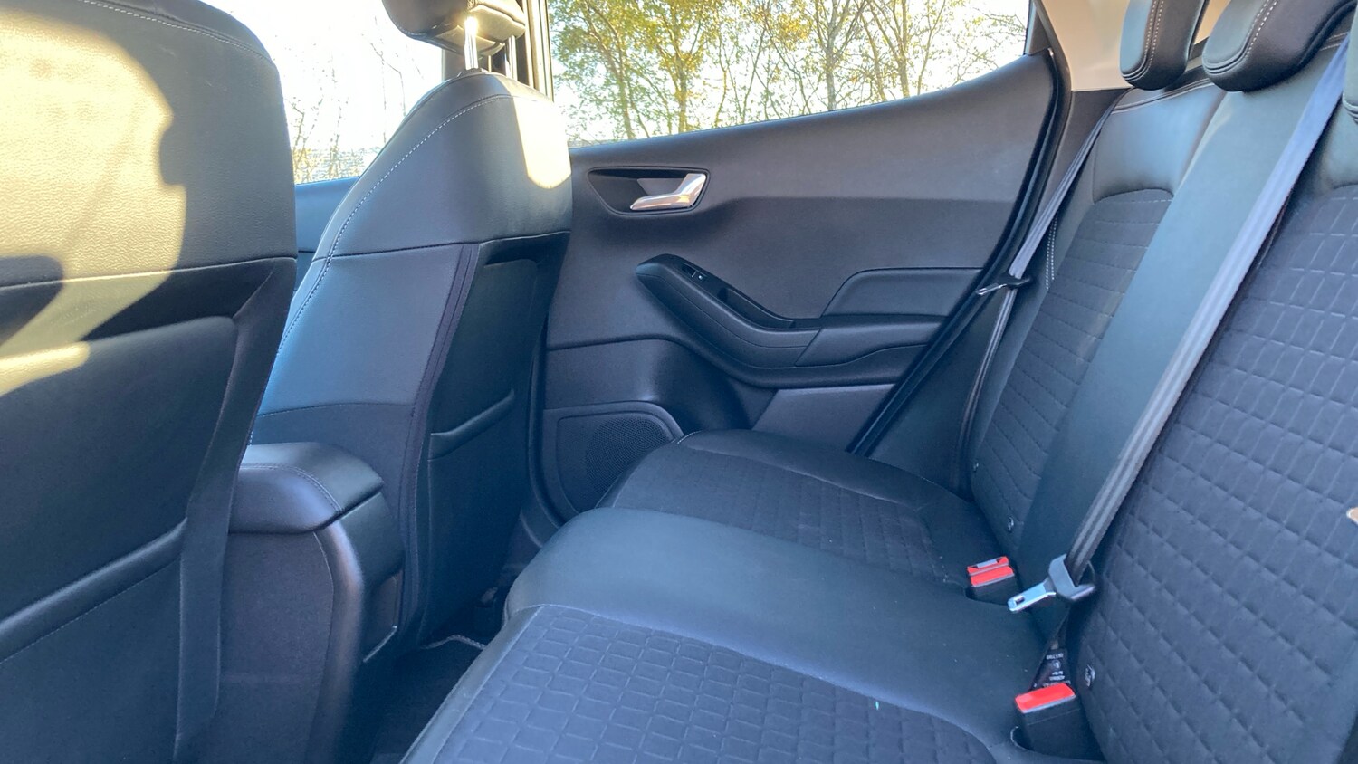 Used Ford Fiesta 2018 for sale - 76649962: Photo 16