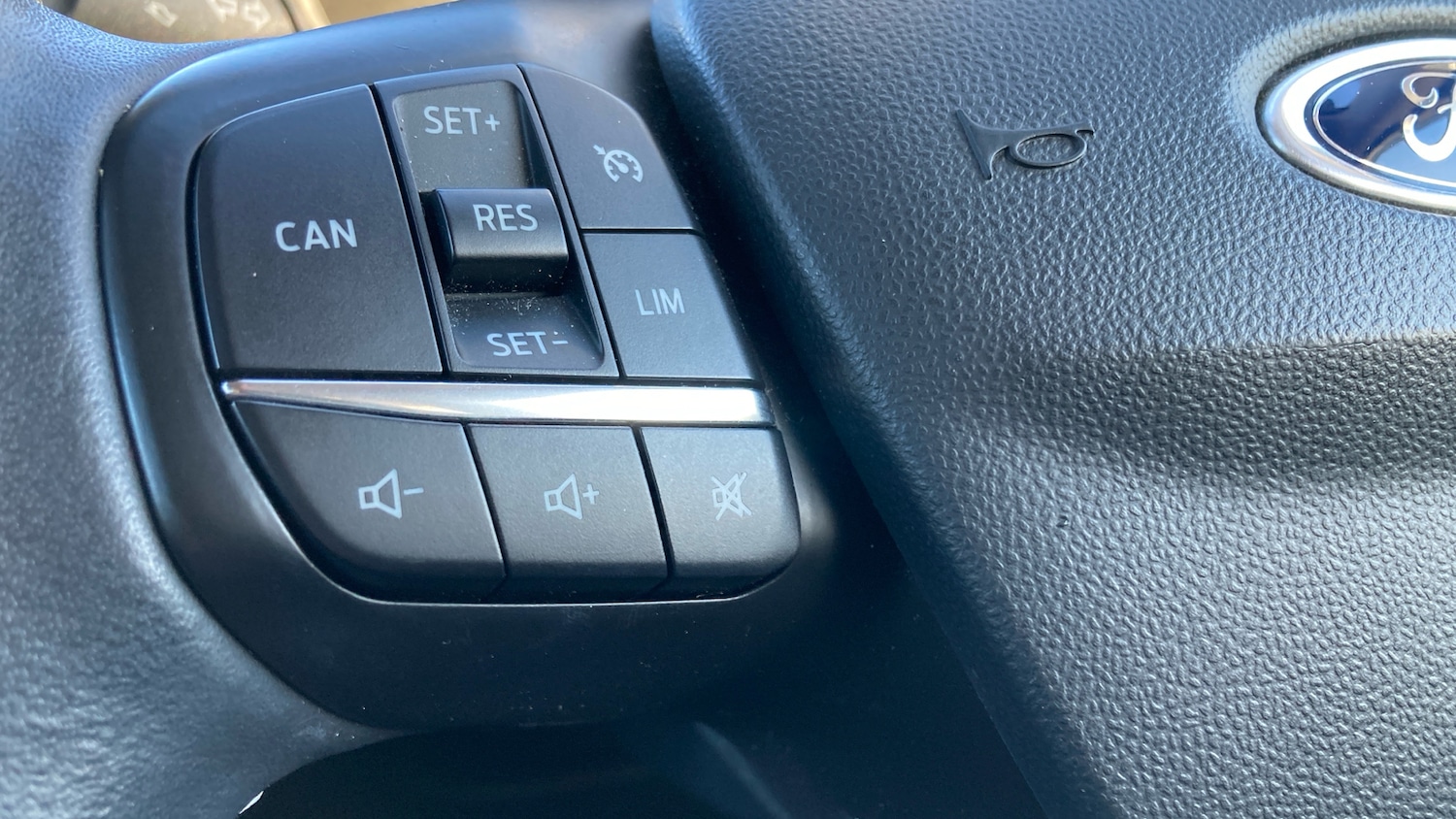 Used Ford Fiesta 2018 for sale - 76649962: Photo 30