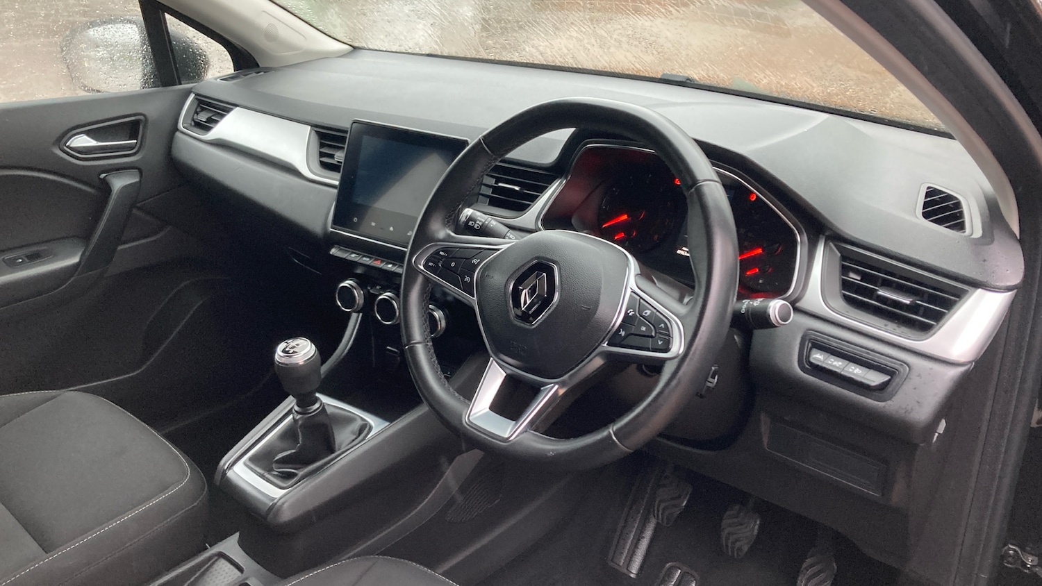 Used Renault Captur 2020 for sale - 76957389: Photo 11