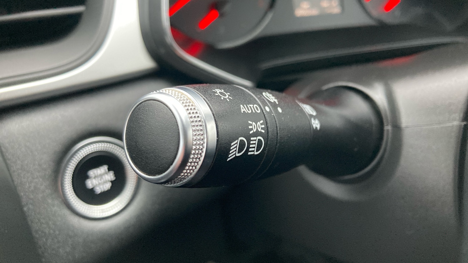 Used Renault Captur 2020 for sale - 76957389: Photo 27