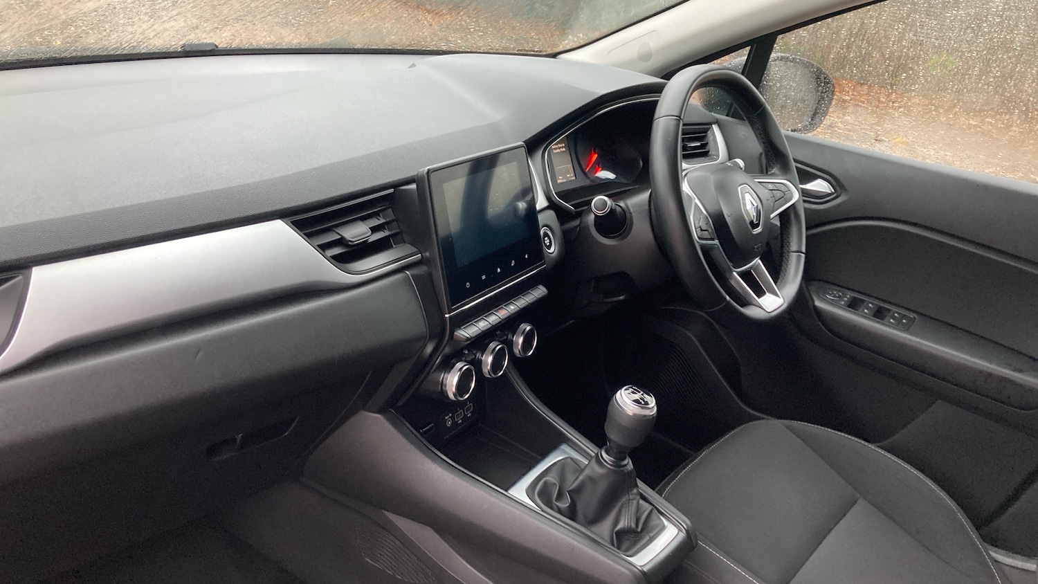 Used Renault Captur 2020 for sale - 76957389: Photo 9