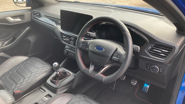 Used Ford Focus 2022 for sale - 76143598: Photo 11