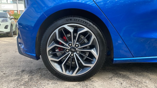 Used Ford Focus 2022 for sale - 76143598: Photo 7