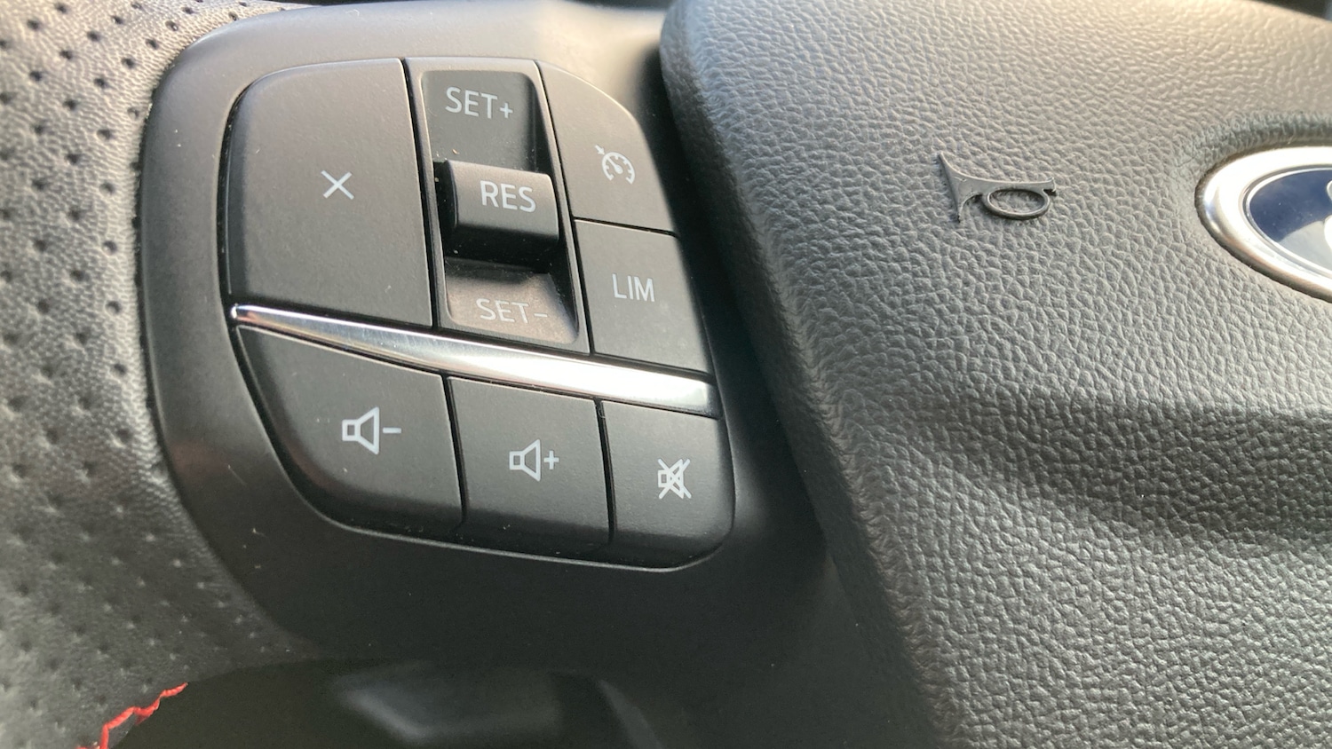 Used Ford Kuga 2022 for sale - 77222878: Photo 33