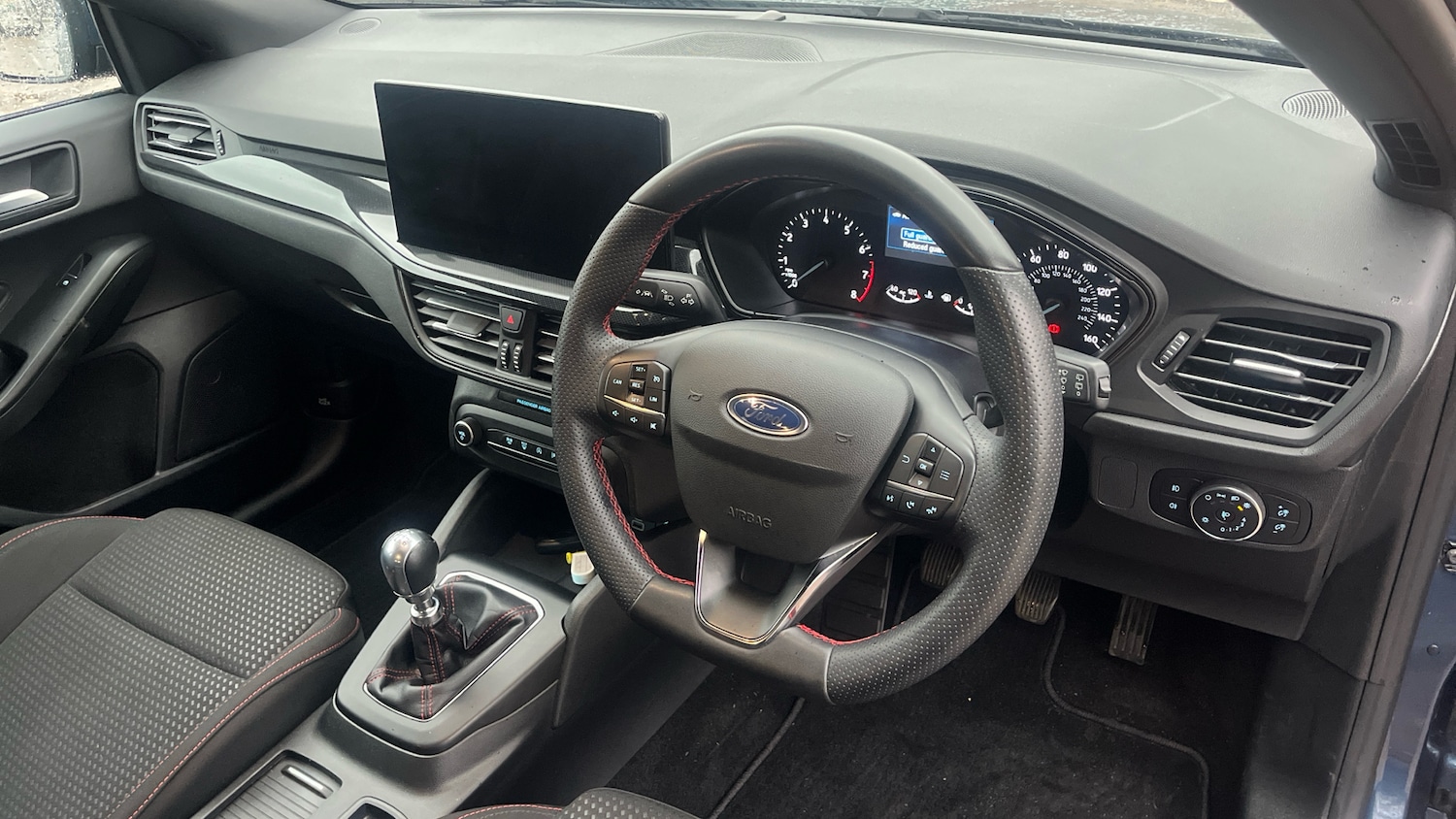 Used Ford Focus 2023 for sale - 76879258: Photo 11