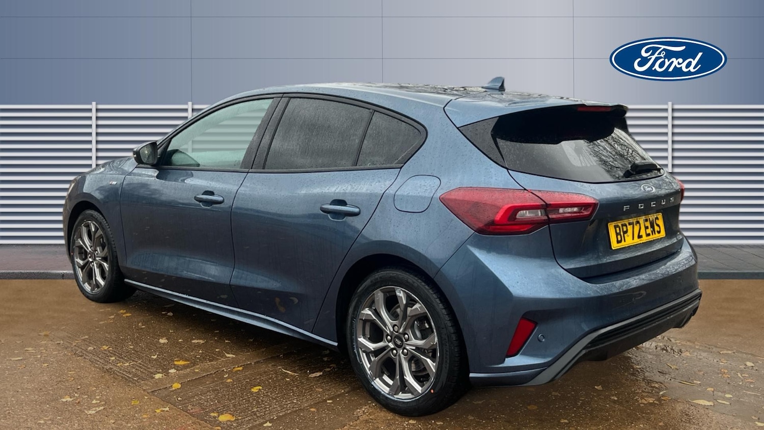 Used Ford Focus 2023 for sale - 76879258: Photo 2