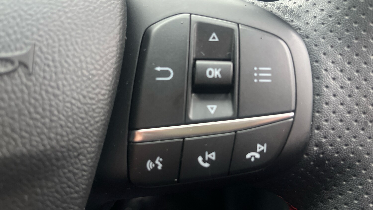 Used Ford Focus 2023 for sale - 76879258: Photo 22