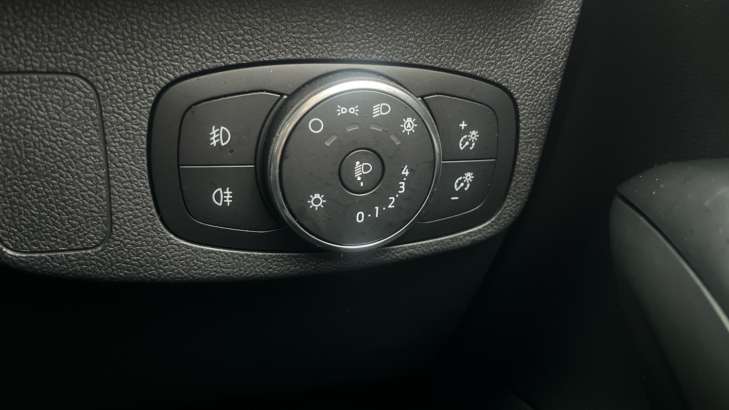 Used Ford Focus 2023 for sale - 76879258: Photo 23