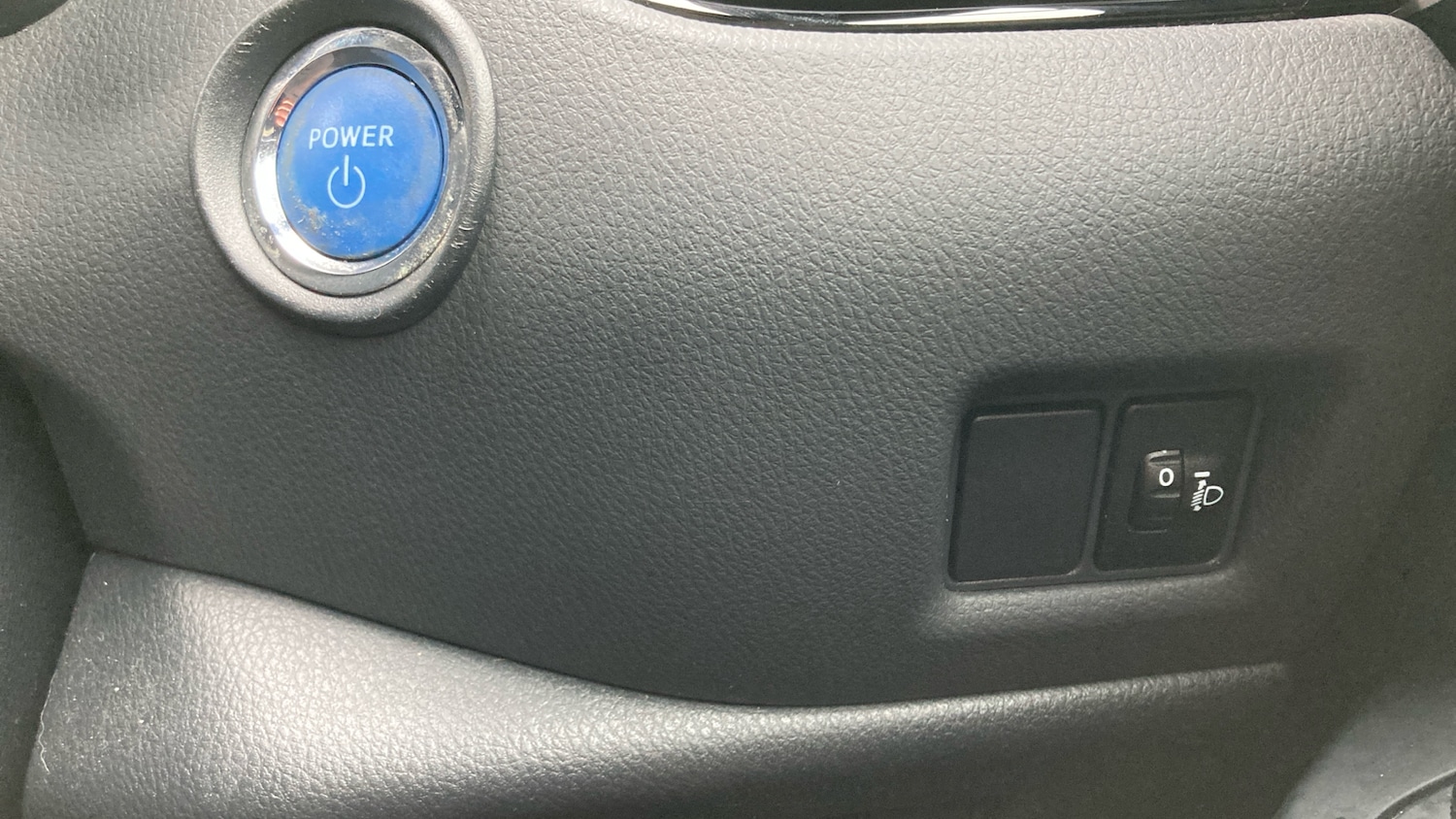 Used Toyota C-HR 2020 for sale - 75996692: Photo 30