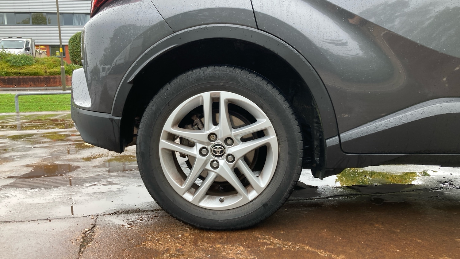 Used Toyota C-HR 2020 for sale - 75996692: Photo 7