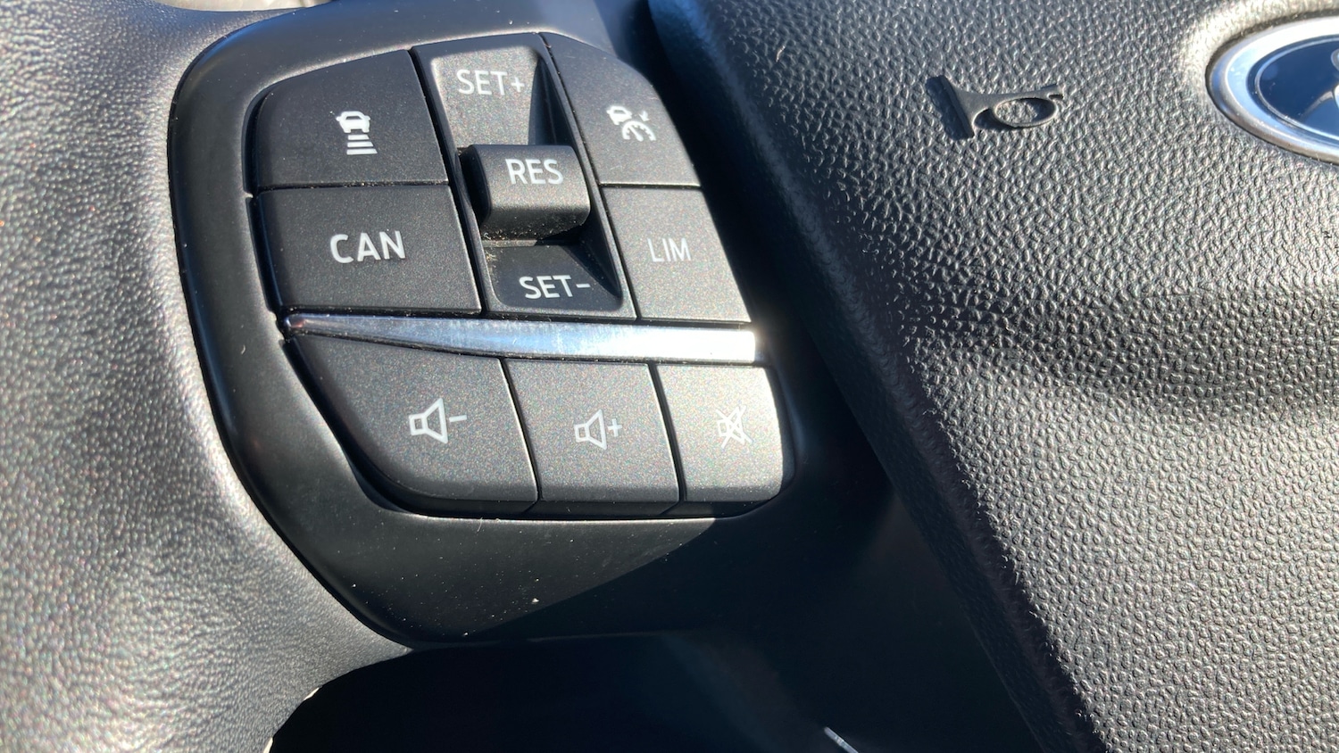 Used Ford Fiesta 2018 for sale - 76649948: Photo 28