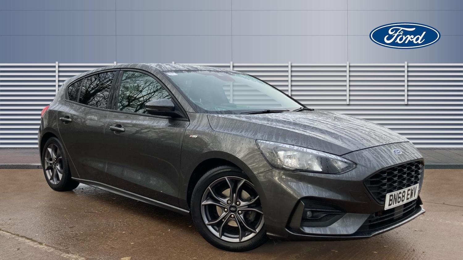 Used Ford Focus 2018 for sale - 76720428: Photo 1