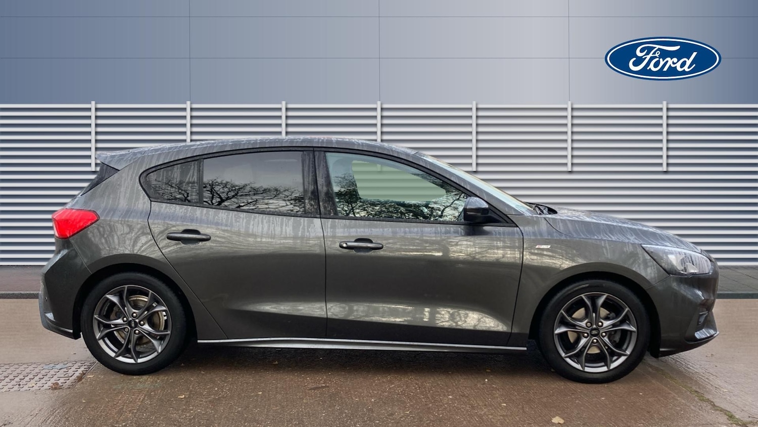 Used Ford Focus 2018 for sale - 76720428: Photo 5