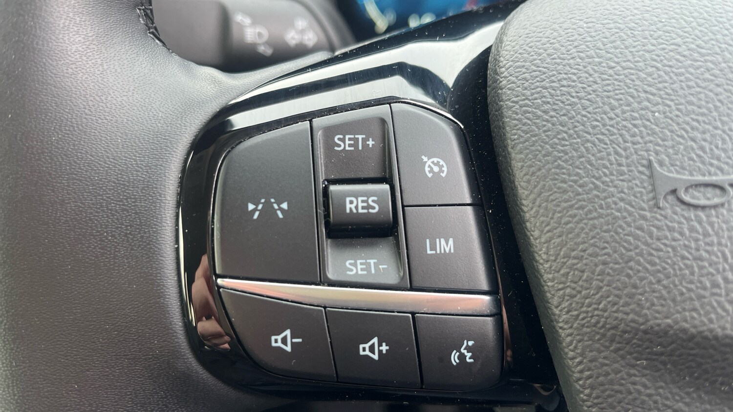 Used Ford Kuga 2025 for sale - 77581924: Photo 21