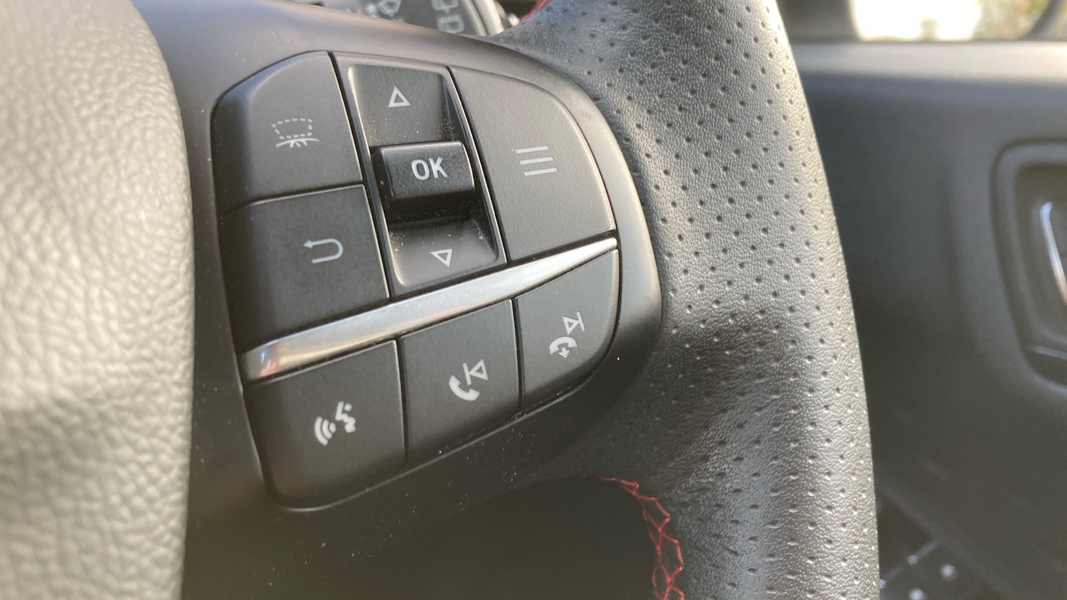 Used Ford Kuga 2020 for sale - 76384207: Photo 32