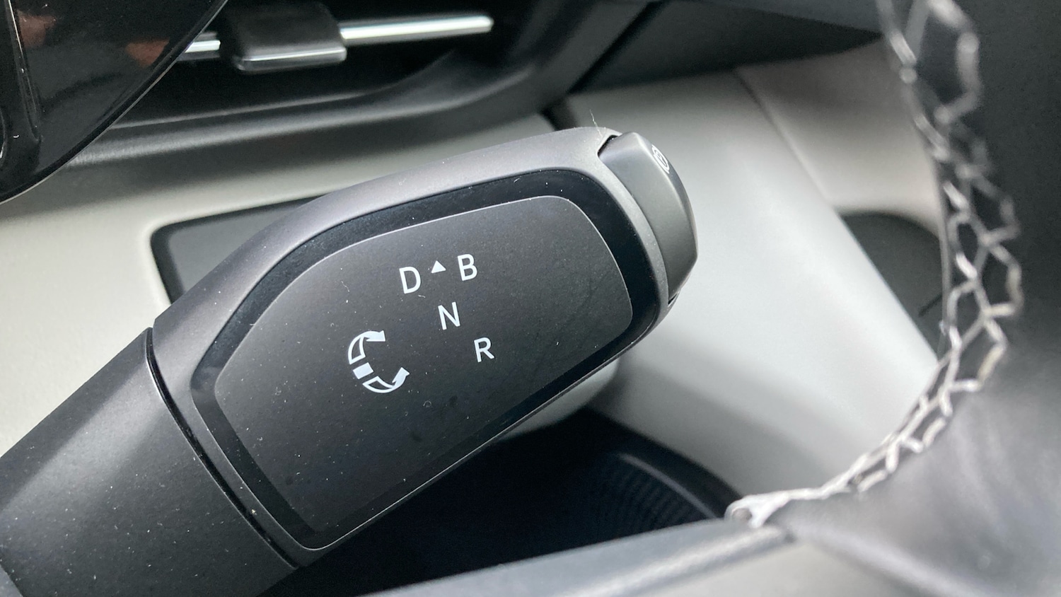 Used Ford Explorer 2025 for sale - 77258065: Photo 41