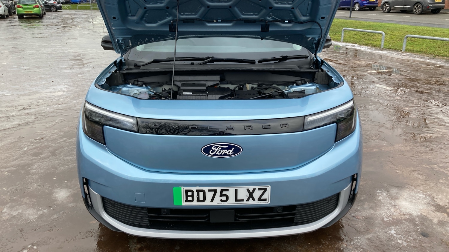 Used Ford Explorer 2025 for sale - 77258065: Photo 8